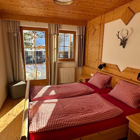 バーワングTirolivingアパートメント エクステリア 写真